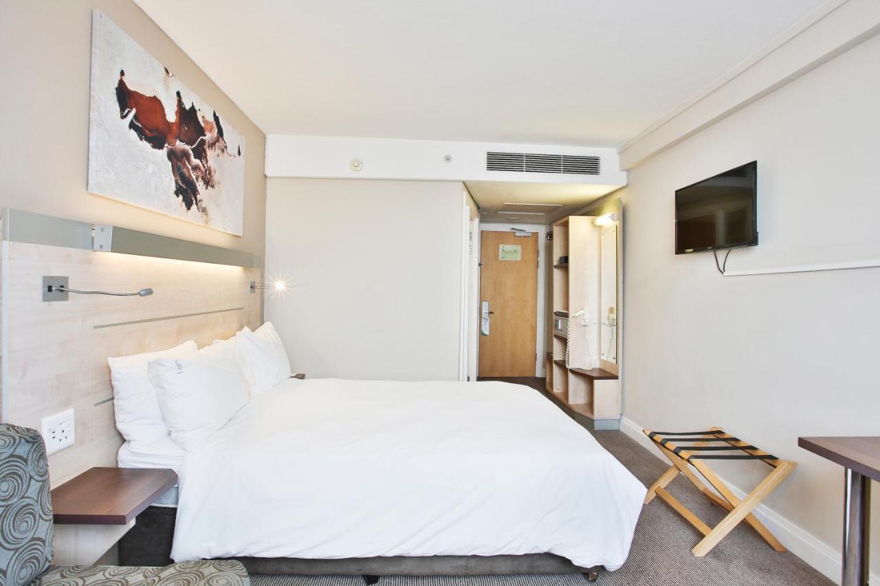 Rh Hotel พริทอเรีย ภายนอก รูปภาพ
